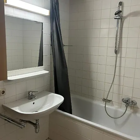 Montel Park - Traun Apartman *